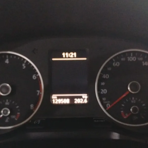 Volkswagen Suran Highline 1.6 2017 usado en Villa María, Córdoba Foto 2