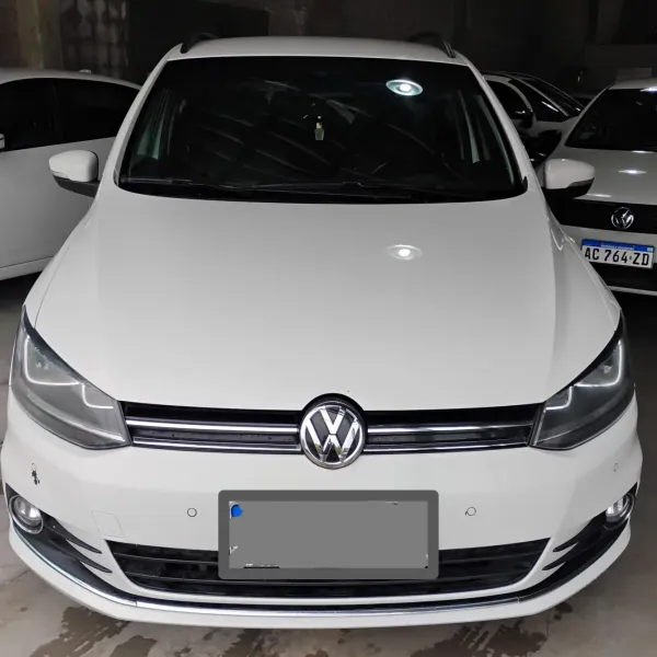 Volkswagen Suran Highline 1.6 2017 usado en Villa María, Córdoba Foto 3