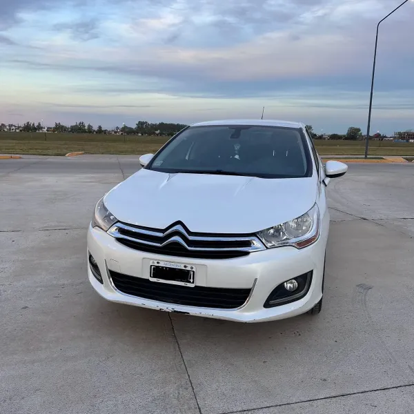 Citroën C4 2.0 Lounge Tendance 2015 usado en Villa María, Córdoba Foto 3