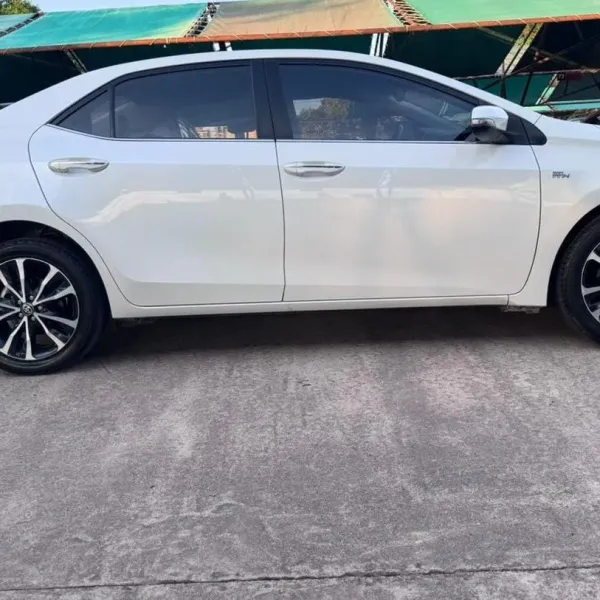 Toyota Corolla Se-G CVT 2017 usado en Córdoba Capital, Córdoba Foto 8