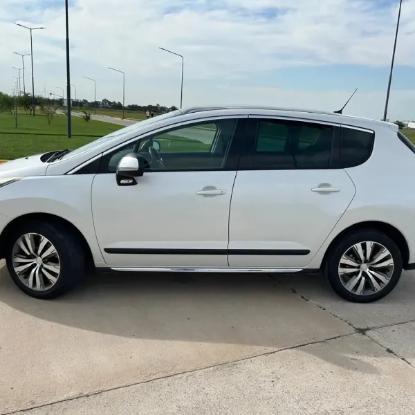 Foto de Peugeot 3008 Feline 1.6 2017