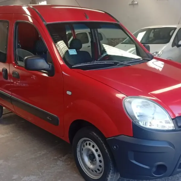 Foto de Renault Kangoo Confort PH3 5 asientos 2017