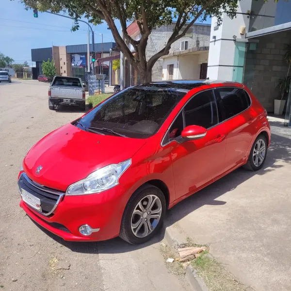 Peugeot 208 Feline Pack Cuir 1.6 2016 usado en Villa María, Córdoba Foto 7