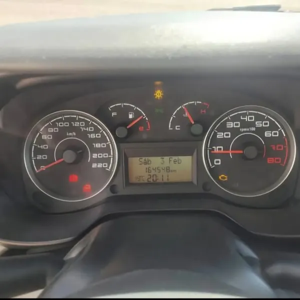 Fiat Punto Attractive 1.4 2011 usado en Villa María, Córdoba Foto 8