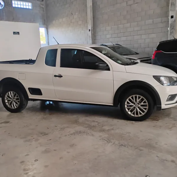 Foto de Volkswagen Saveiro 1.6 High Pack 2018