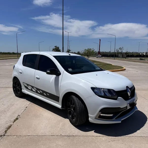 Foto de Renault Sandero II 2.0 RS 2017