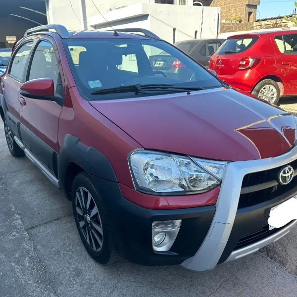 Foto de Toyota Etios Cross 1.5 2014