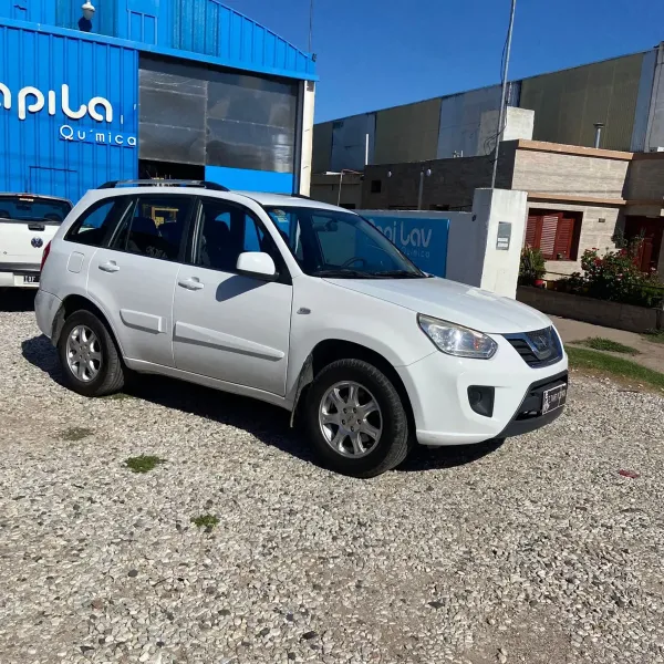 Foto de Chery Tigo Tiggo 2.0 Confort 4x2 2016