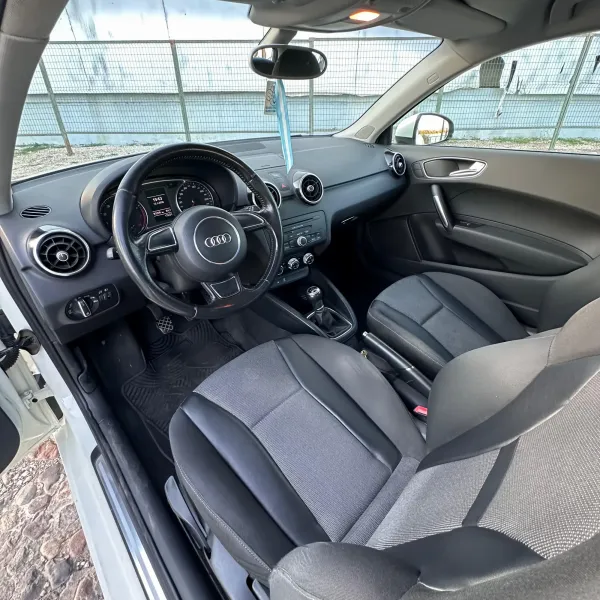 Audi A1 1.4 Ambition 2013 usado en Villa María, Córdoba Foto 10