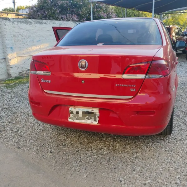 Fiat Siena Atracttive 1.4 2011 usado en Villa María, Córdoba Foto 4