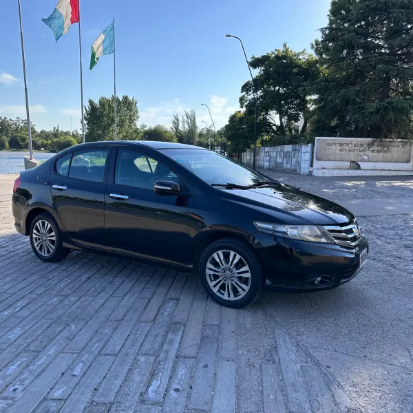 Foto de Honda CITY 1.5 EXL C/GNC 2013