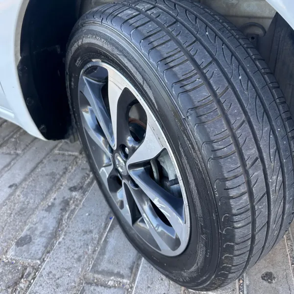 Nissan March 1.6 Advance Pure Drive 2018 usado en Villa María, Córdoba Foto 9