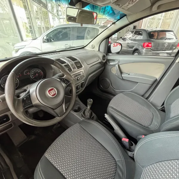 Fiat Siena Grand Siena 2013 usado en Villa María, Córdoba Foto 3