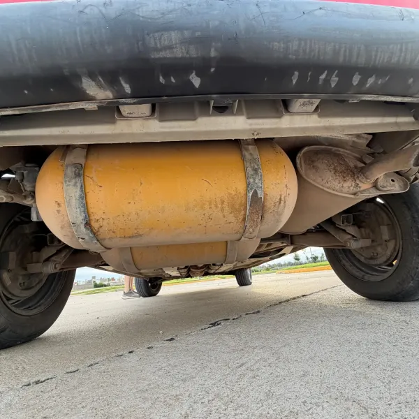 Renault Kangoo 1.6 Confort 5 asientos 2016 usado en Villa María, Córdoba Foto 6