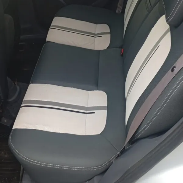 Fiat Punto 1.6 Essence 2015 usado en Villa María, Córdoba Foto 6