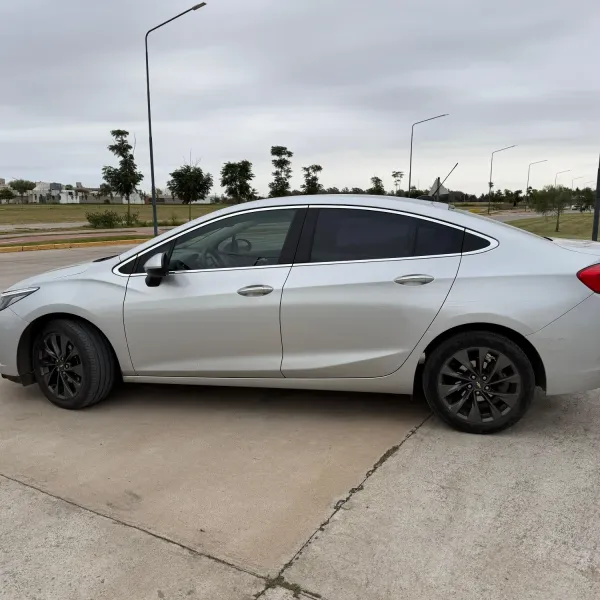 Chevrolet Cruze 1.4 LTZ 2017 usado en Villa María, Córdoba Foto 2