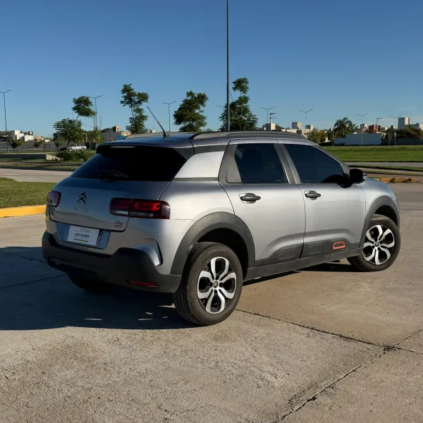 Foto de Citroën Cactus 1.6 VTI FEEL 2023