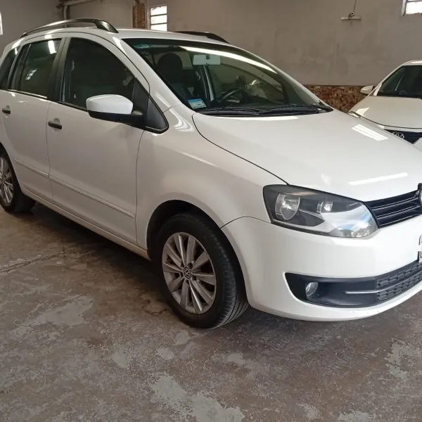 Volkswagen Suran Comfortline 2011 usado en Villa María, Córdoba Foto 4