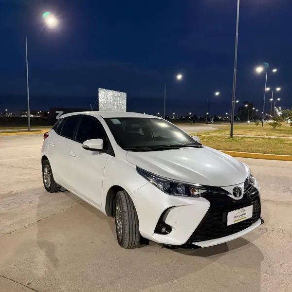 Toyota Yaris 1.5 XLS 2022 usado en Villa María, Córdoba Foto 4