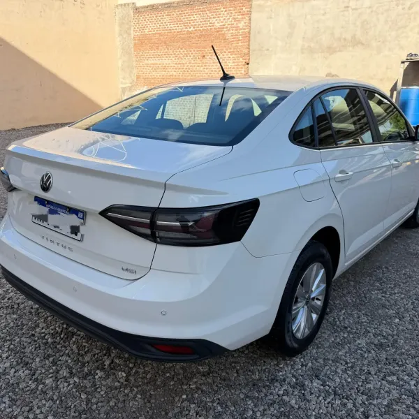 Volkswagen Virtus MSI 2025 usado en Villa María, Córdoba Foto 3