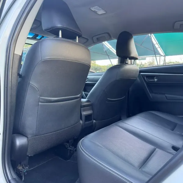 Toyota Corolla Se-G CVT 2017 usado en Córdoba Capital, Córdoba Foto 7