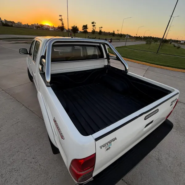 Toyota Hilux 3.0 TDI SR 2013 usado en Villa María, Córdoba Foto 3