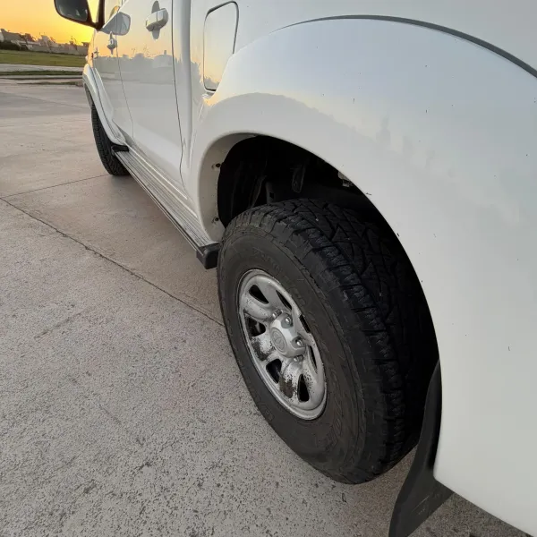 Toyota Hilux 3.0 TDI SR 2013 usado en Villa María, Córdoba Foto 8