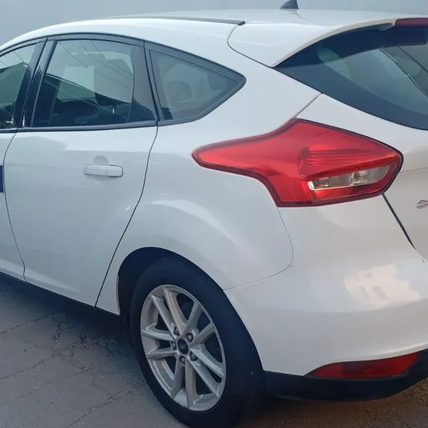 Ford Focus 1.6 S 2016 usado en Villa María, Córdoba Foto 5