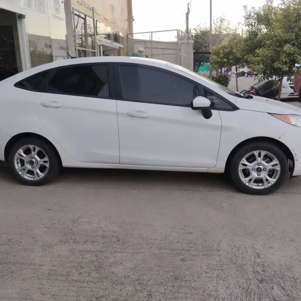 Ford Fiesta S Plus 2017 usado en Villa María, Córdoba Foto 4