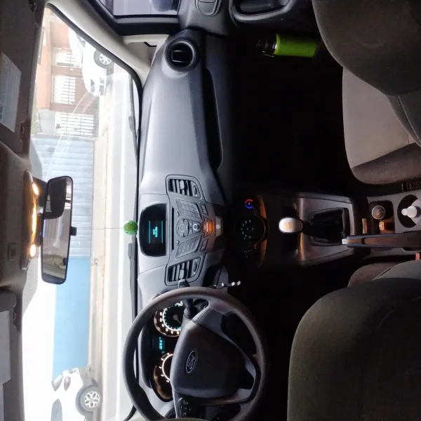 Ford Fiesta S Plus 2017 usado en Villa María, Córdoba Foto 7