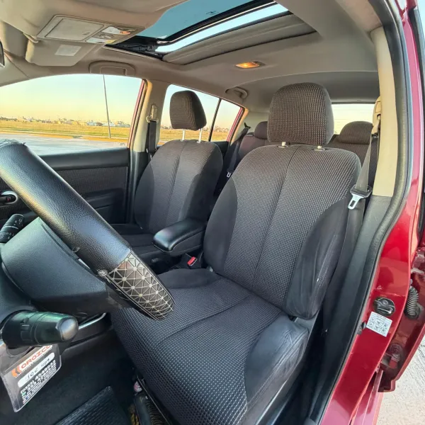 Nissan Tiida 1.8 Acenta 2011 usado en Villa María, Córdoba Foto 4