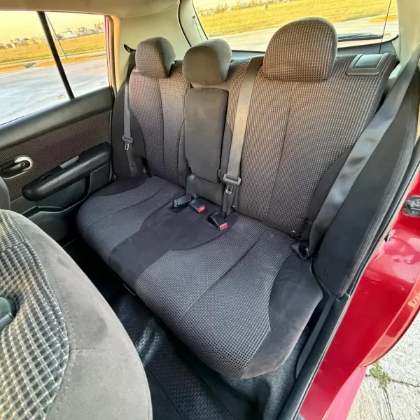 Nissan Tiida 1.8 Acenta 2011 usado en Villa María, Córdoba Foto 2
