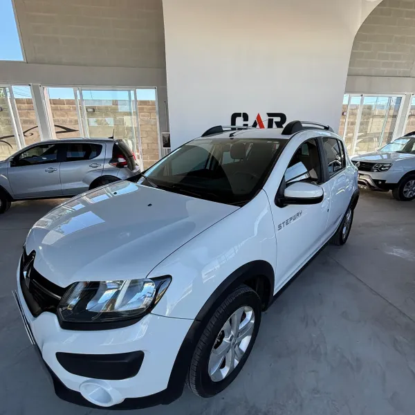 Renault Sandero 1.6 Stepway Dynamique 2017 usado en Villa María, Córdoba Foto 1