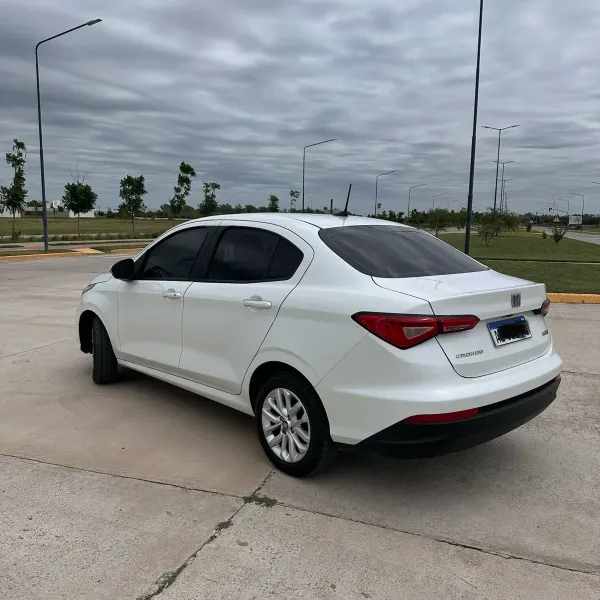 Fiat Cronos 1.3 Drive Pack Conectividad 2021 usado en Villa María, Córdoba Foto 3