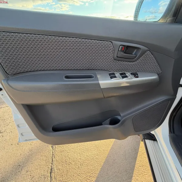 Toyota Hilux 3.0 TDI SR 2013 usado en Villa María, Córdoba Foto 10