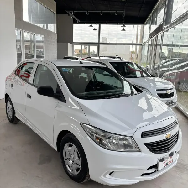Foto de Chevrolet Onix Joy 1.4 LS 2017