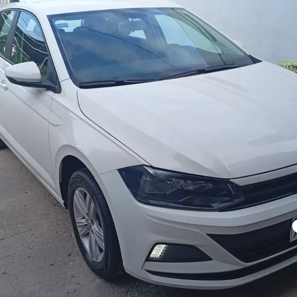 Volkswagen Polo Comfortline 2023 usado en Villa María, Córdoba Foto 2